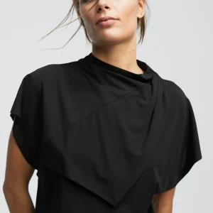 Lola Casademunt Camisetas Y Tops<Camiseta cuello perkins NEGRO