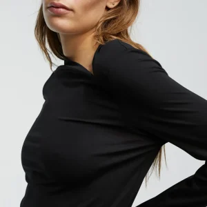 Lola Casademunt Camisetas Y Tops<Camiseta detalle cuello NEGRO