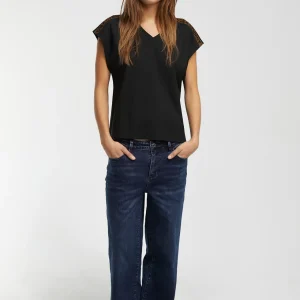 Lola Casademunt Camisetas Y Tops<Camiseta detalle hombros NEGRO