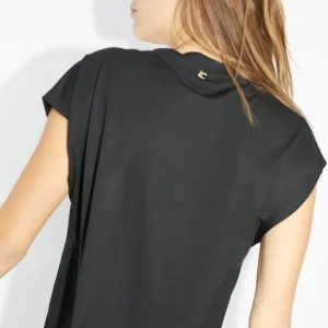 Lola Casademunt Camisetas Y Tops<Camiseta detalle hombros NEGRO
