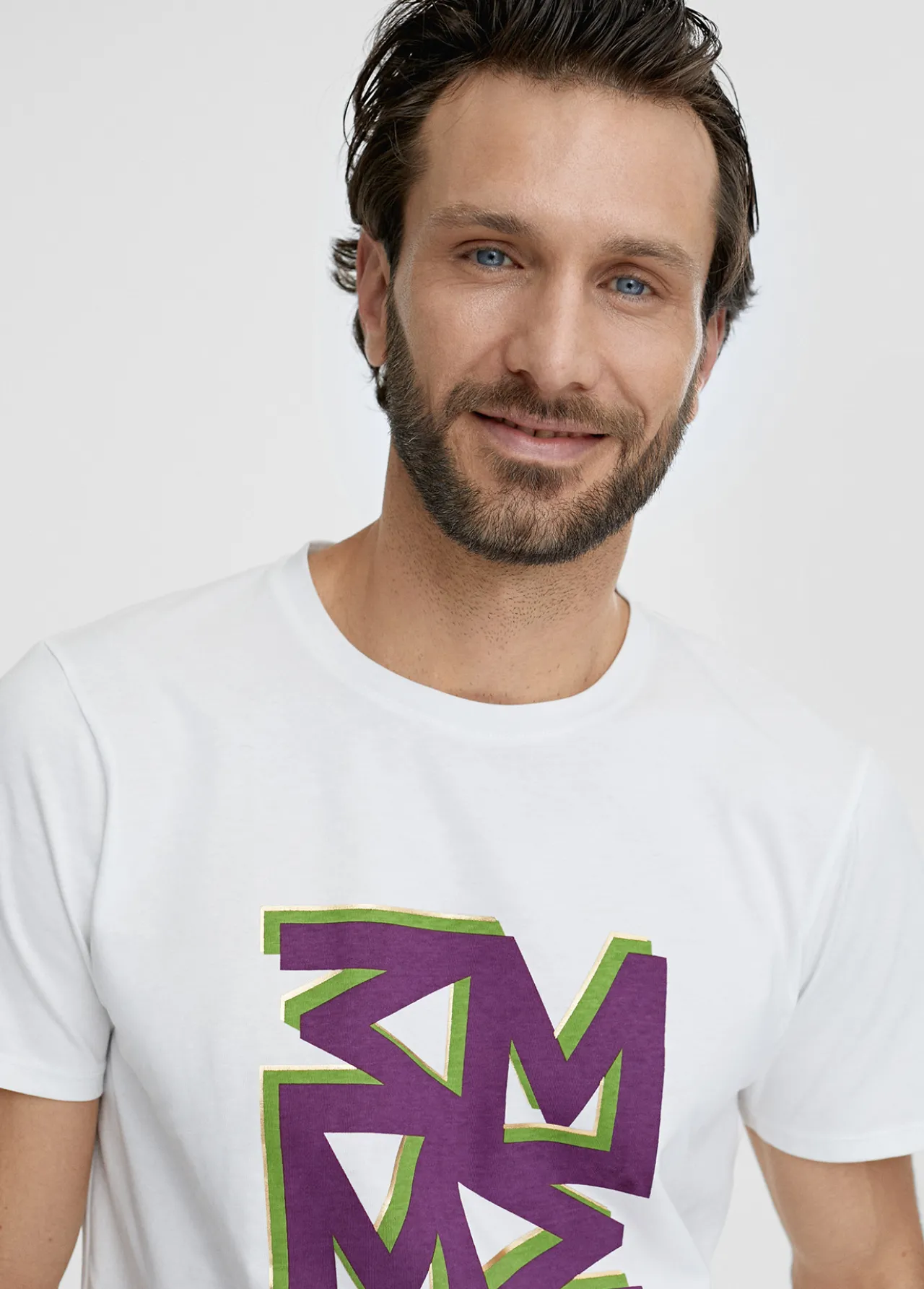 camiseta_hombre_0-1.webp Lola Casademunt Camisetas Y Tops | Baño<Camiseta hombre BLANCO-ROJO