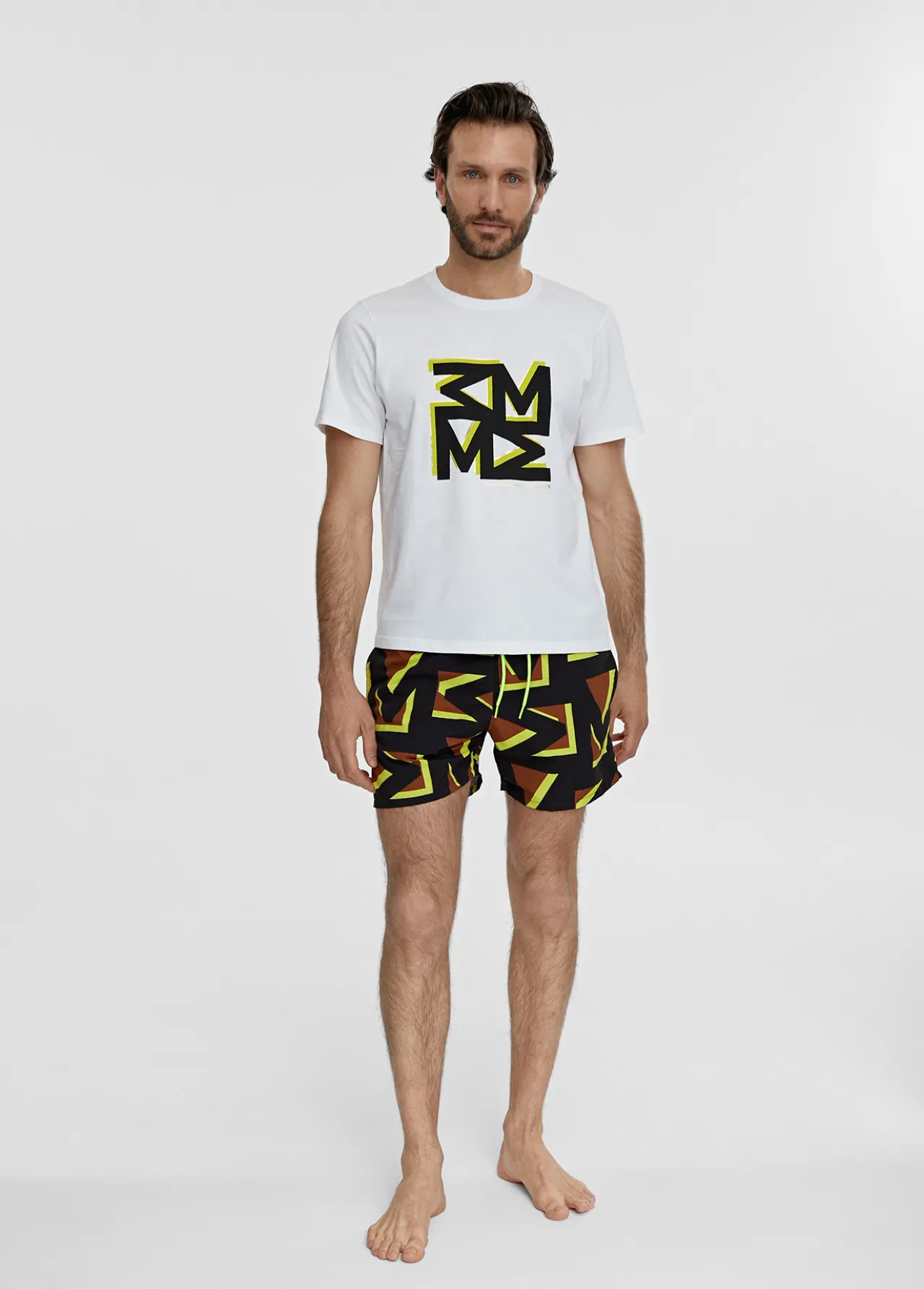 camiseta_hombre_1-2.webp Lola Casademunt Camisetas Y Tops | Baño<Camiseta hombre BLANCO-ROJO