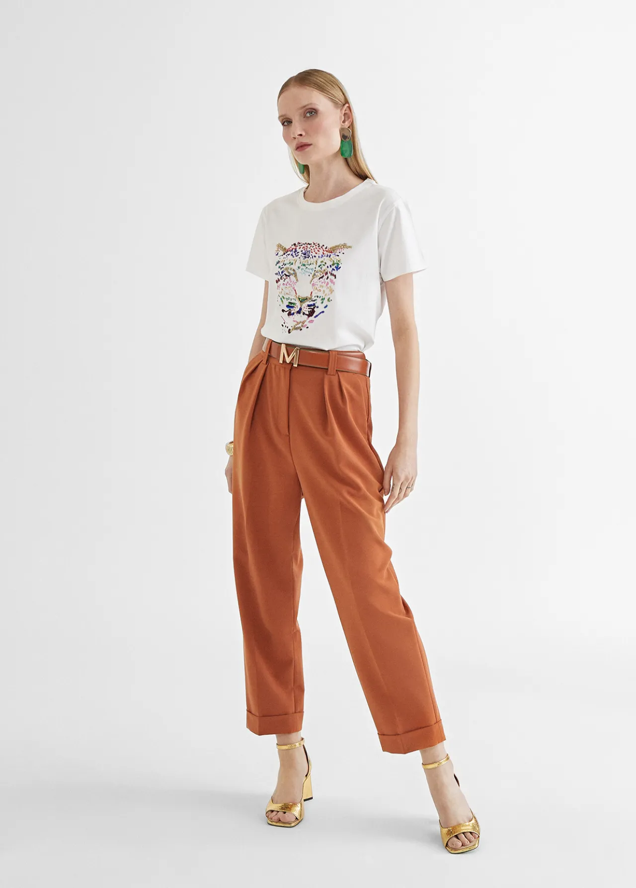 camiseta_tigre_bordado_5.webp Lola Casademunt Camisetas Y Tops<Camiseta tigre bordado BLANCO-ROSA
