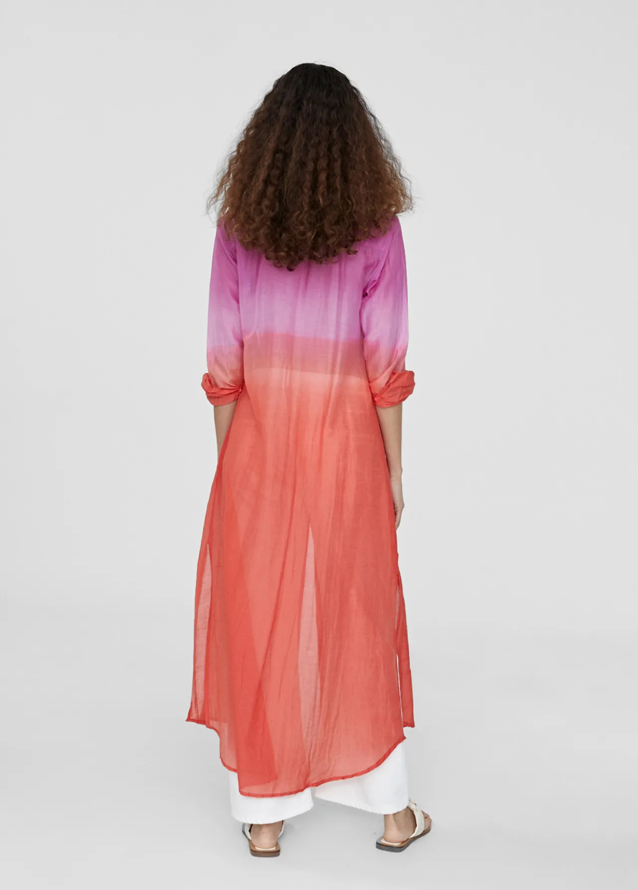 camisola_larga_tie_dye_2-1.webp Lola Casademunt Camisas Y Blusas | Baño<Camisola larga tie dye AZULELECTRICO