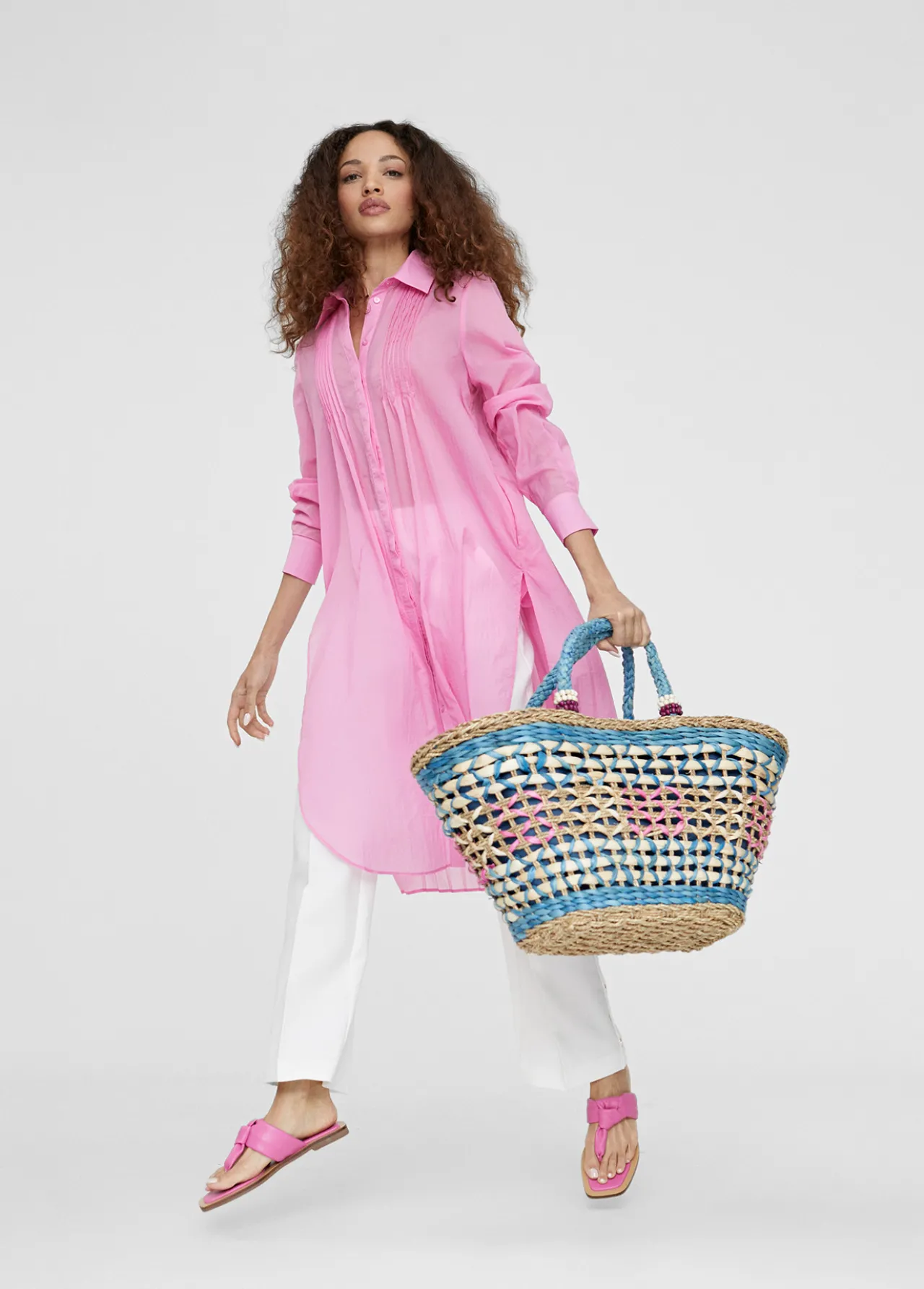 capazo_trenzado_gomtrico_1-1.webp Lola Casademunt Bolsos | Baño<Capazo trenzado gométrico MARRON-NEGRO