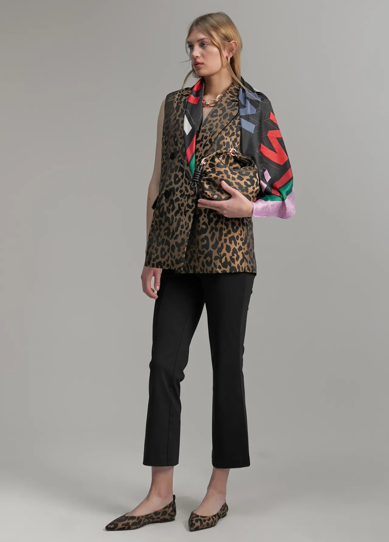 chaleco_animal_print_6.webp Lola Casademunt Animal Print | Chalecos<Chaleco animal print NEGRO-MARRON
