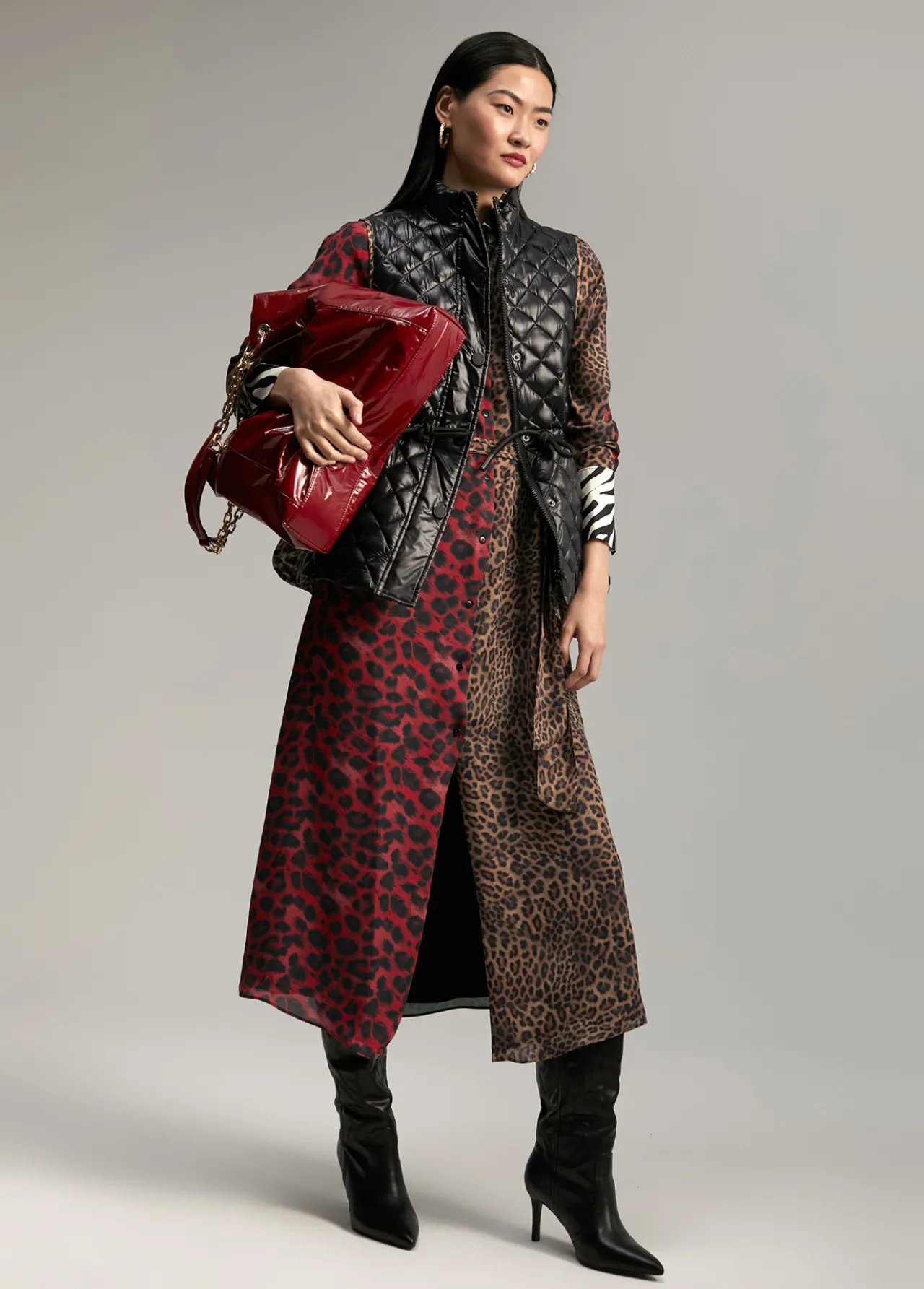 chaleco_detalles_animal_print_2.webp Lola Casademunt Animal Print | Chalecos<Chaleco detalles animal print NEGRO