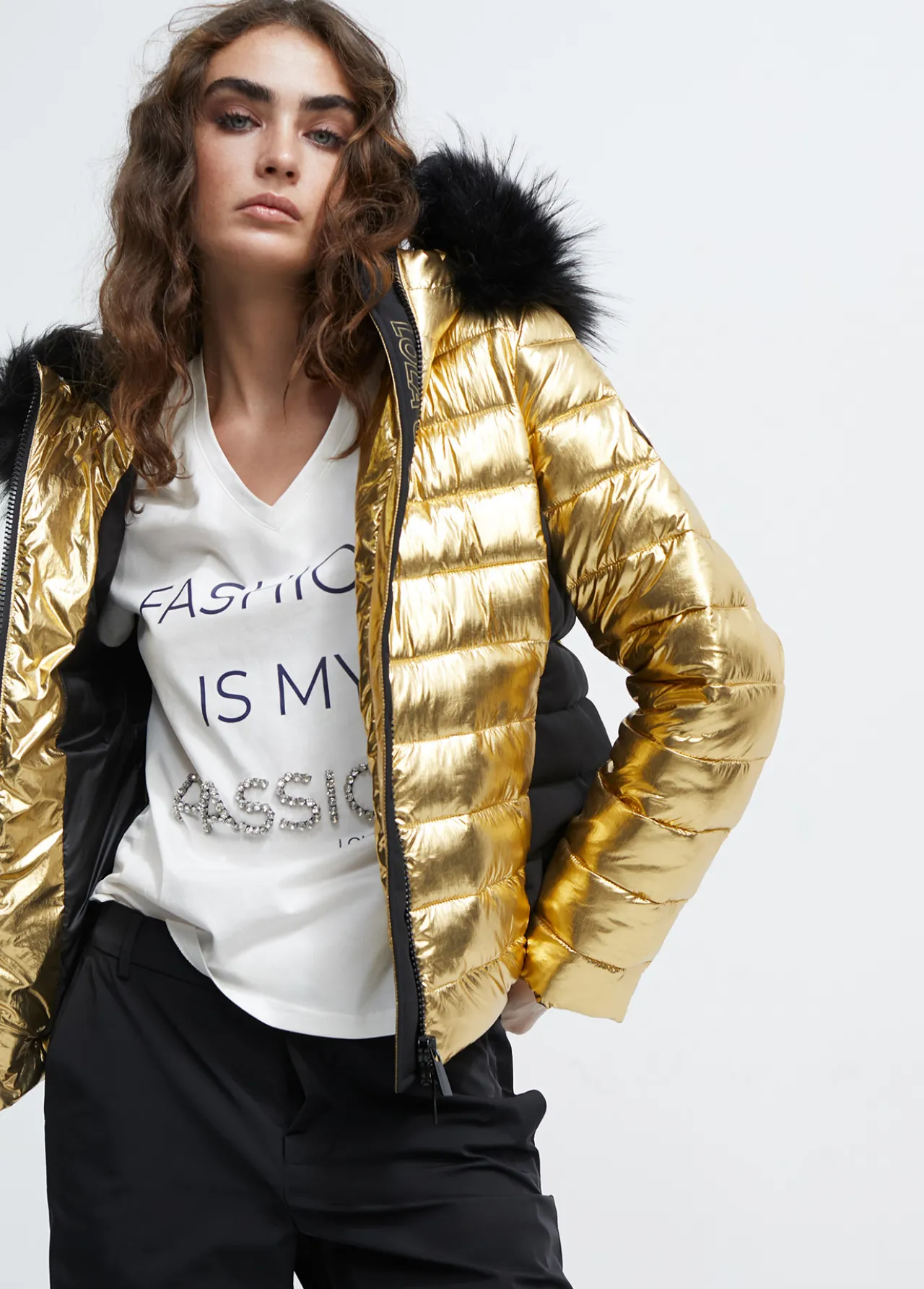 chaqueta_acolchada_metalizada_0-1.webp Lola Casademunt Abrigos Y Cazadoras<chaqueta acolchada metalizada DORADO