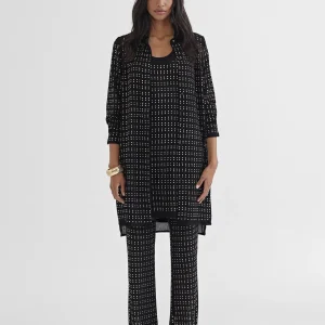 Lola Casademunt Camisas Y Blusas | Chaquetas Y Gabardinas<Chaqueta larga con piezas metálicas NEGRO
