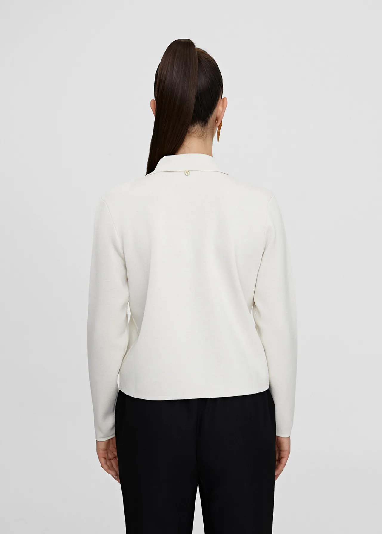 chaqueta_punto_con_botones_3-1.webp Lola Casademunt Chaquetas Y Gabardinas | Punto<Chaqueta punto con botones NEGRO