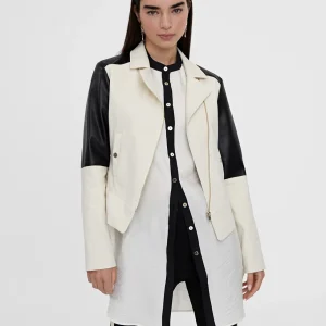 Lola Casademunt Chaquetas Y Gabardinas | Americanas Y Blazers<Chaqueta tipo perfecto CRUDO