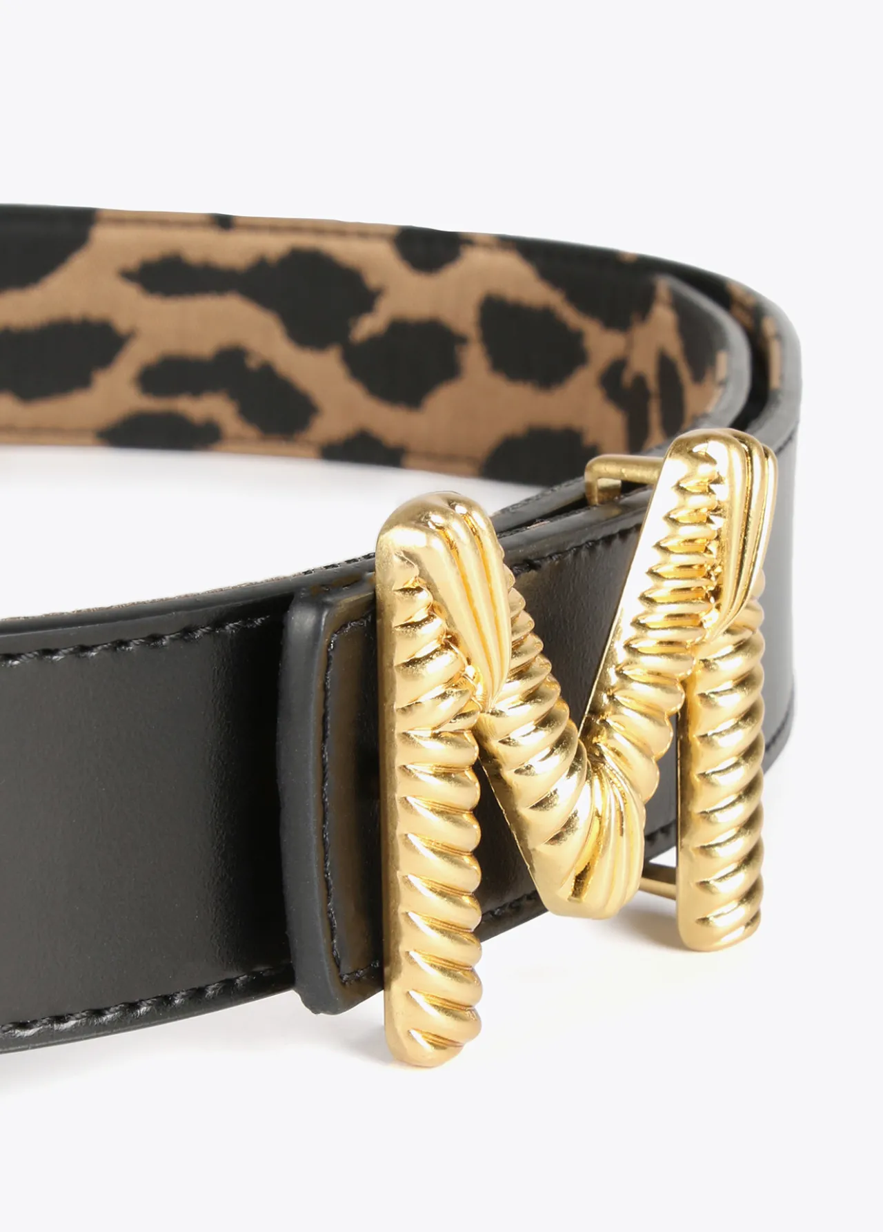 cinturn_reversible_estampado_animal_y_negro_4.webp Lola Casademunt Animal Print | Cinturones<Cinturón reversible estampado animal y negro CRUDO-NEGRO