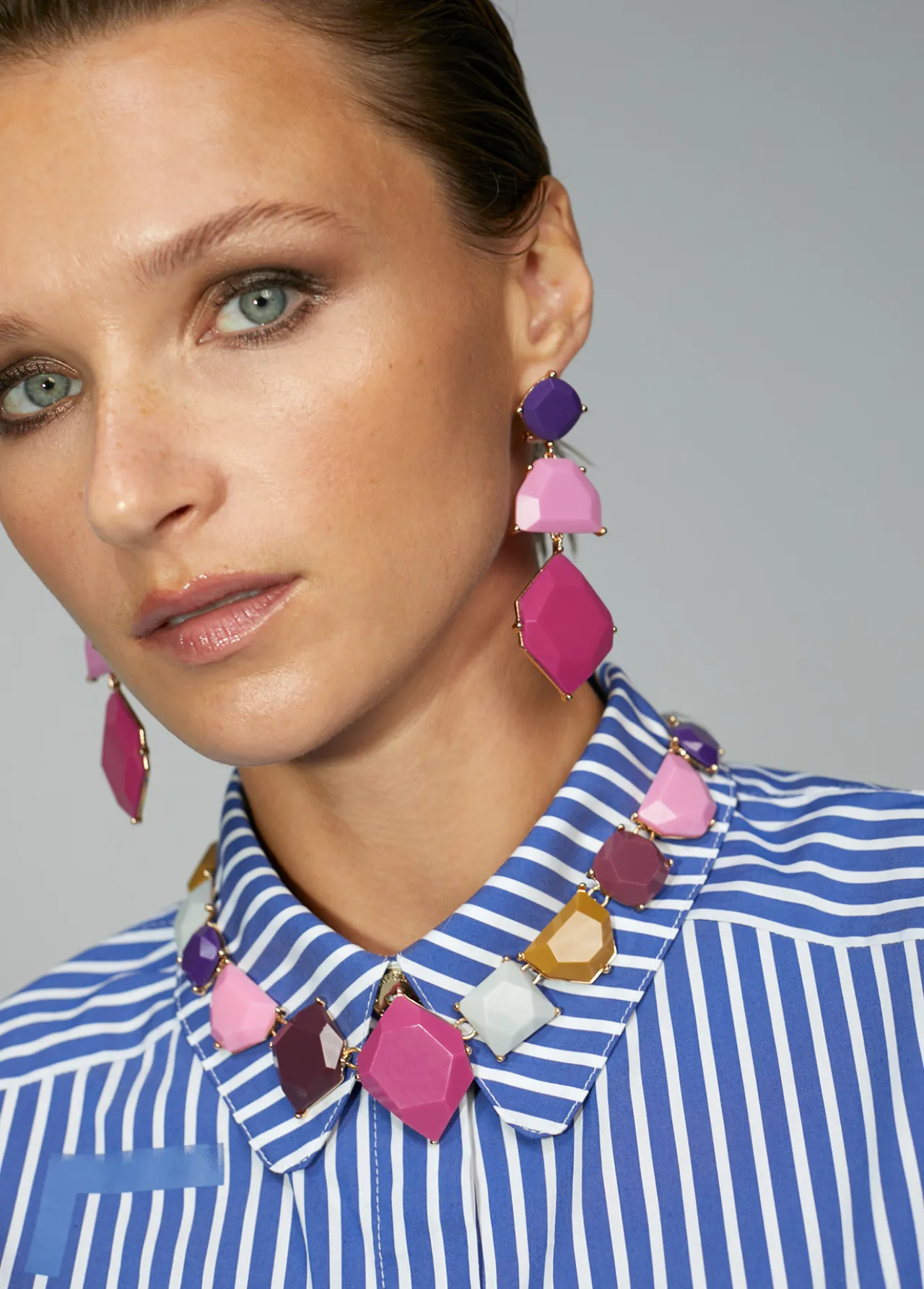 collar_gargantilla_colores_2.webp Lola Casademunt Collares<Collar gargantilla colores METAL-NEGRO