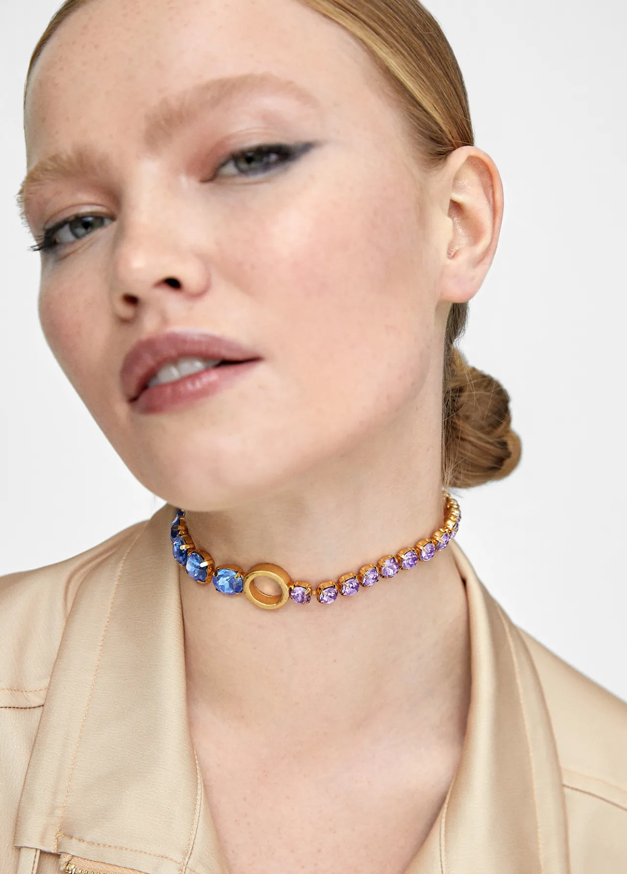 collar_gargantilla_de_cristales_4-1.webp Lola Casademunt Bisuteria<Collar gargantilla de cristales NEGRO