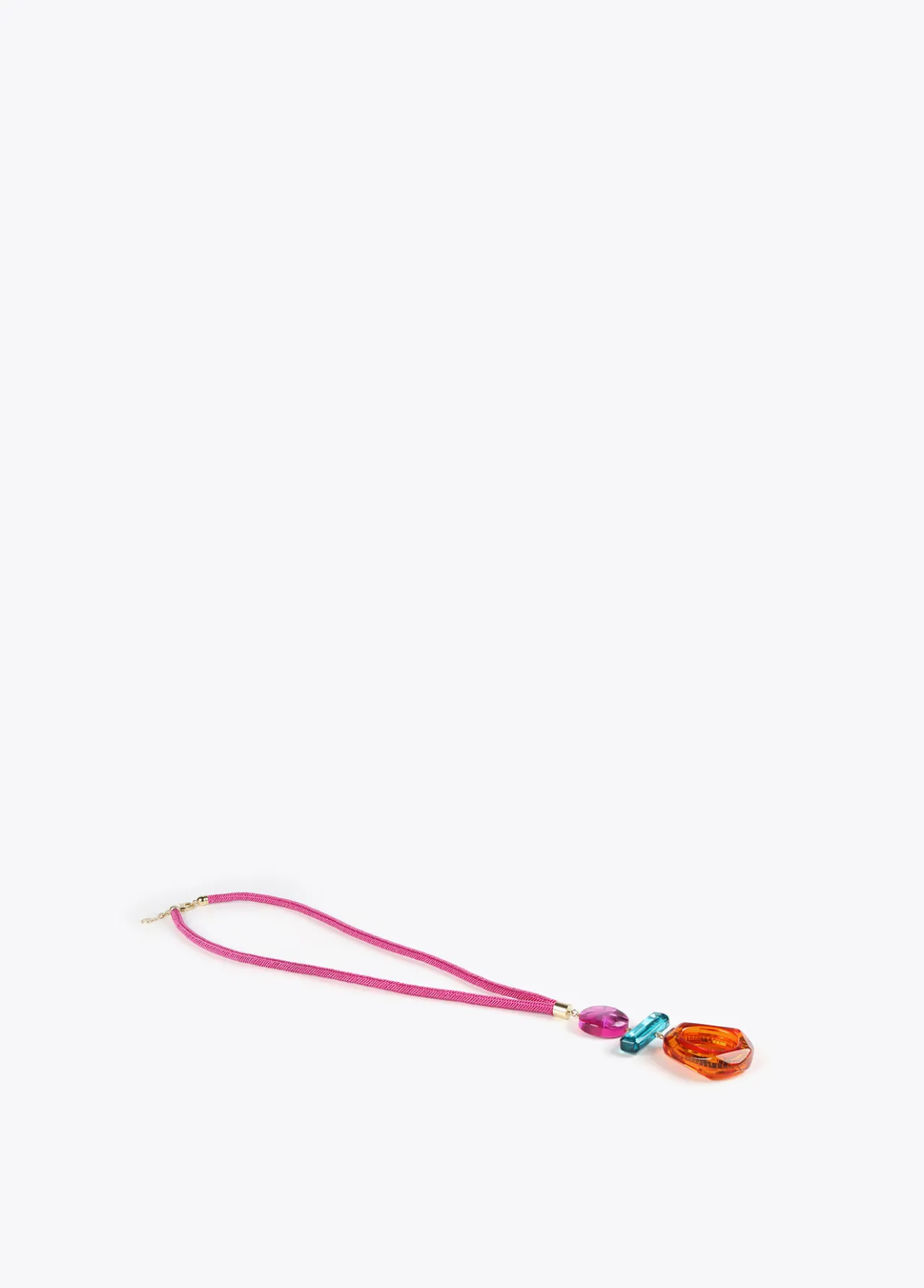 collar_maxi_piezas_de_colores_3-1.webp Lola Casademunt Bisuteria<Collar maxi piezas de colores FUCSIA