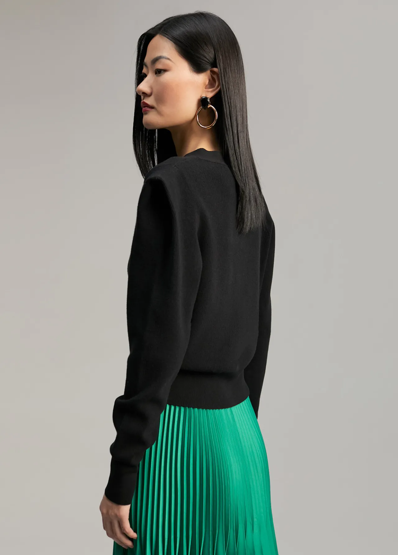 crdigan_con_hombreras_3.webp Lola Casademunt Punto<Cárdigan con hombreras NEGRO