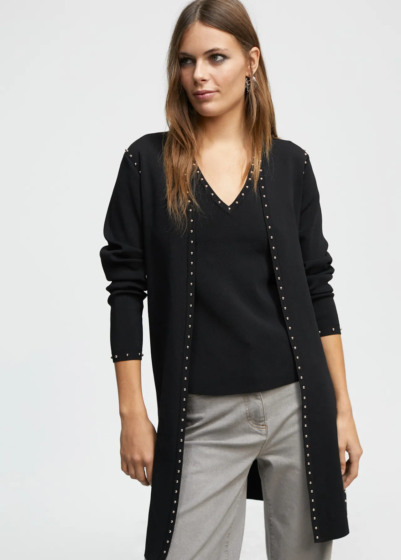 crdigan_de_punto_tachas_4.webp Lola Casademunt Punto<Cárdigan de punto tachas NEGRO