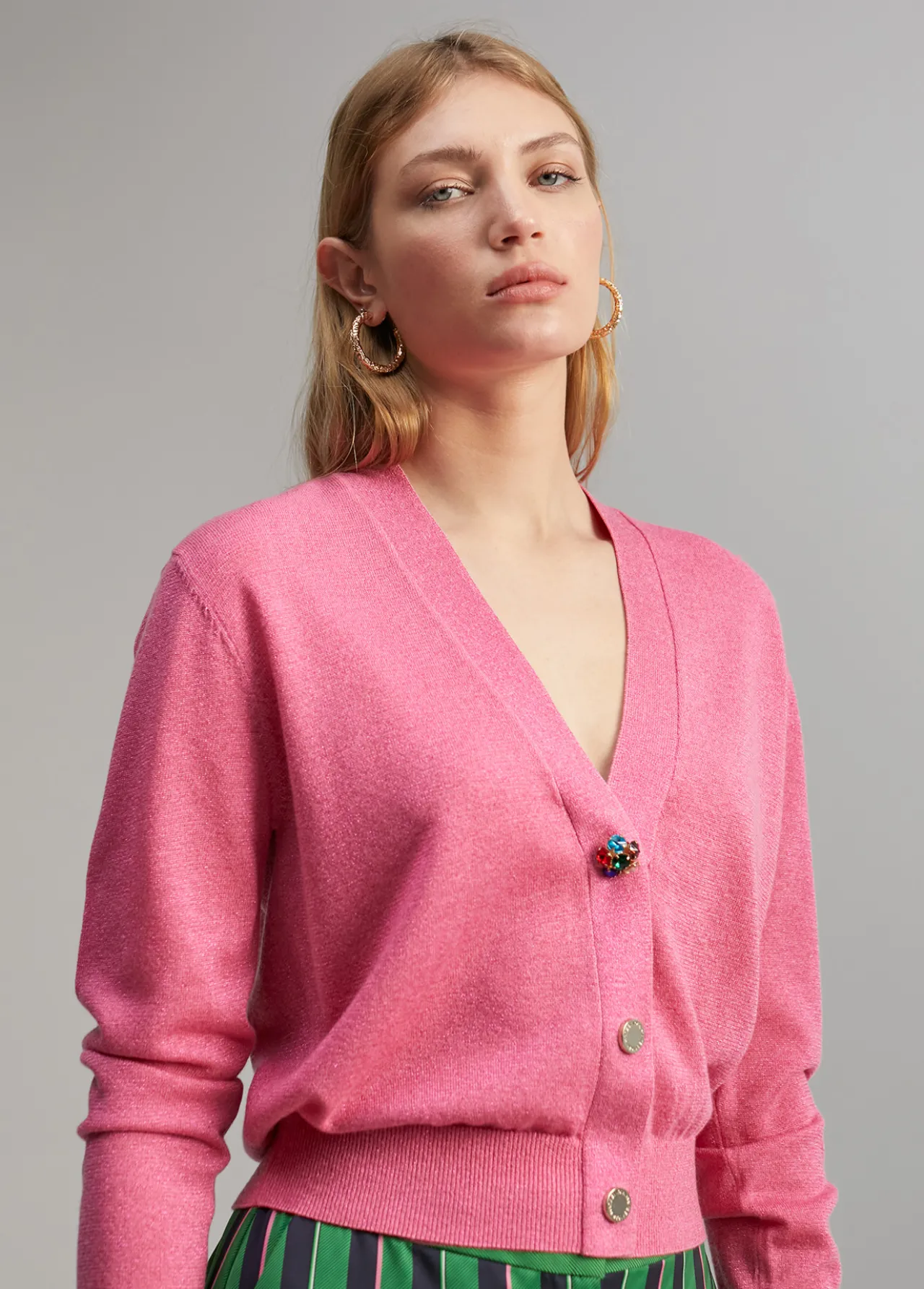 crdigan_detalle_botones_0.webp Lola Casademunt Punto<Cárdigan detalle botones ROSA
