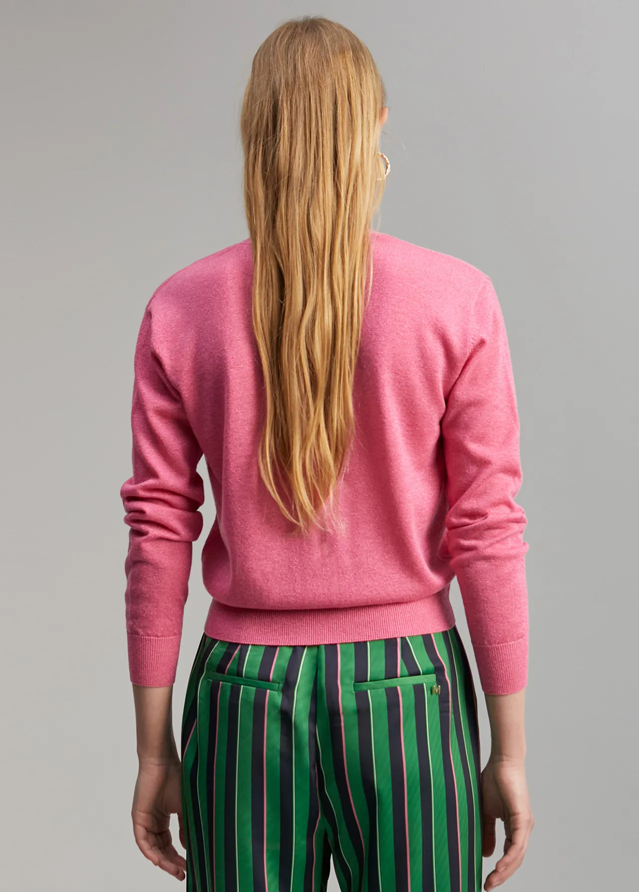 crdigan_detalle_botones_2.webp Lola Casademunt Punto<Cárdigan detalle botones ROSA
