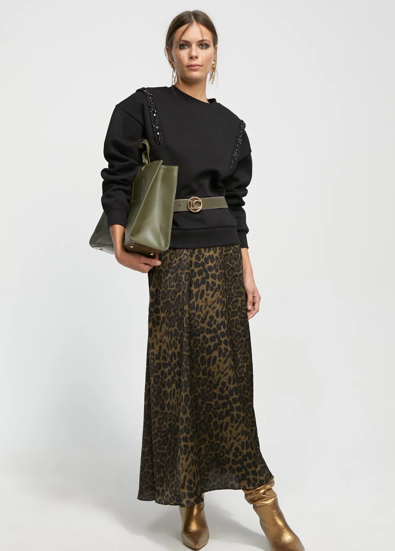 falda_estampado_animal_print_1.webp Lola Casademunt Animal Print | Vestidos Y Faldas<Falda estampado animal print NEGRO-VERDE