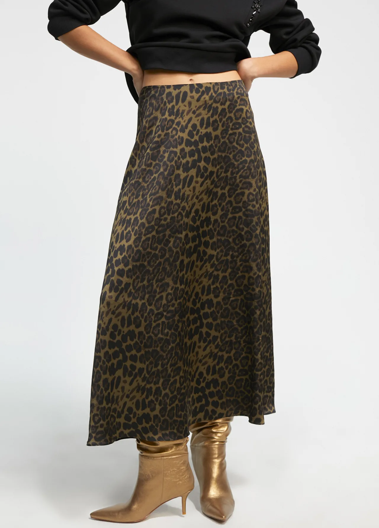 falda_estampado_animal_print_5.webp Lola Casademunt Animal Print | Vestidos Y Faldas<Falda estampado animal print NEGRO-VERDE