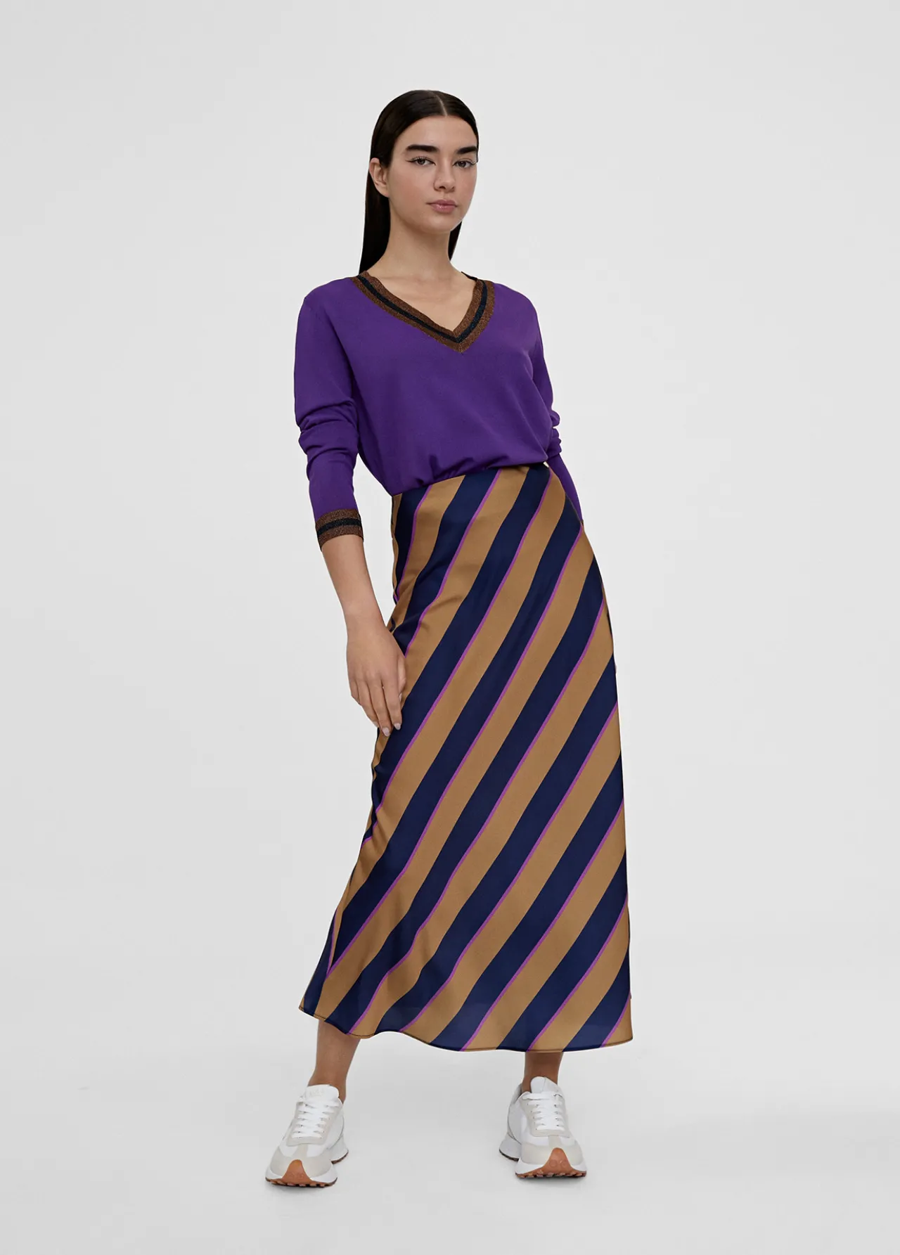 falda_midi_de_rayas_0-1.webp Lola Casademunt Vestidos Y Faldas<Falda midi de rayas AZUL-MARRON