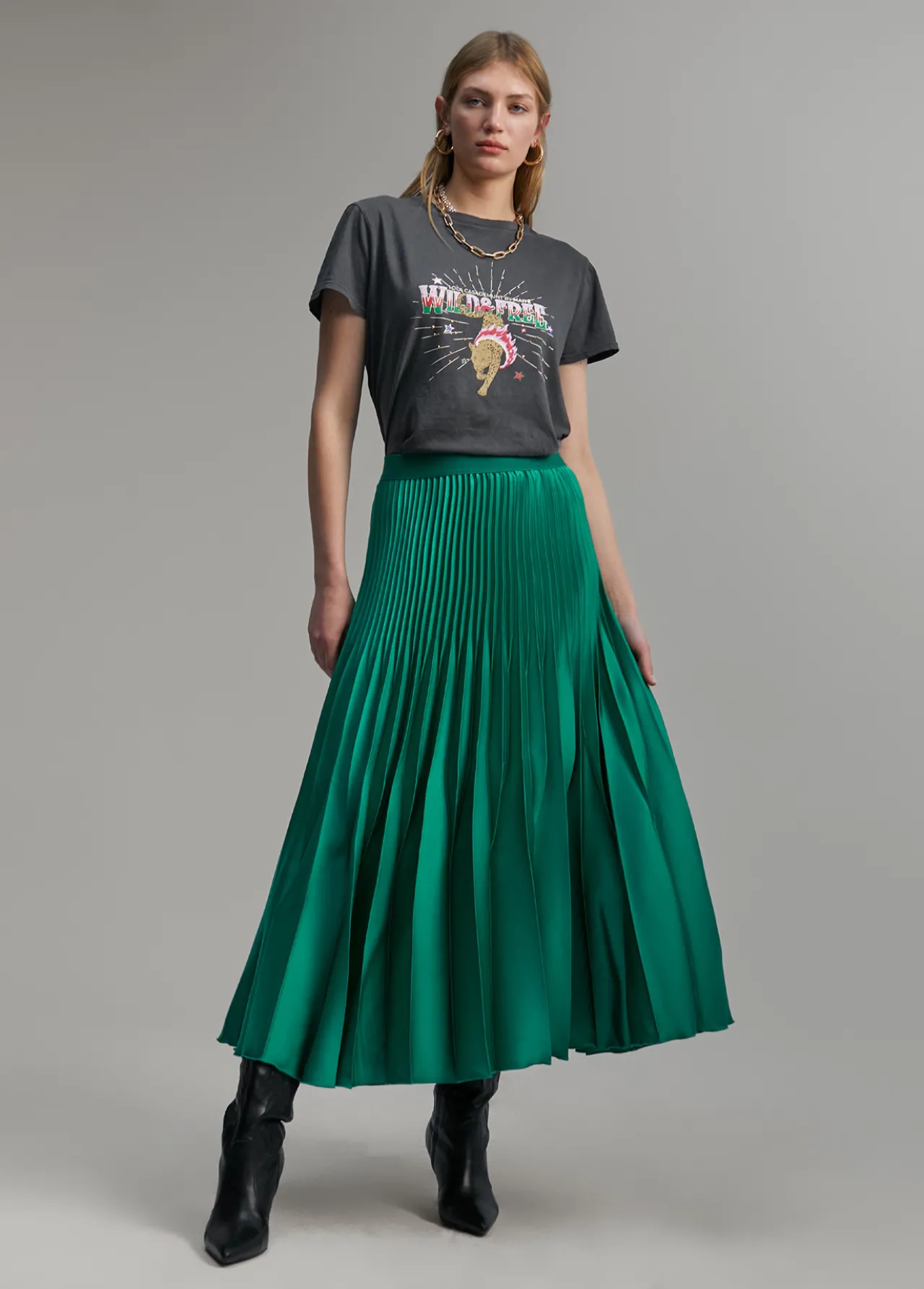 falda_plisada_1.webp Lola Casademunt Vestidos Y Faldas<Falda plisada AZULELECTRICO