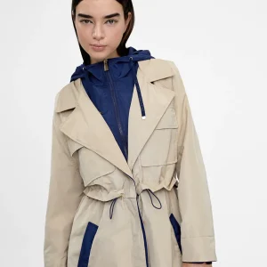 Lola Casademunt Chaquetas Y Gabardinas | Abrigos Y Cazadoras<Gabardina con capucha BEIG