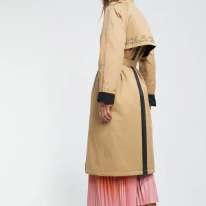 Lola Casademunt Chaquetas Y Gabardinas<Gabardina detalle logo CAMEL