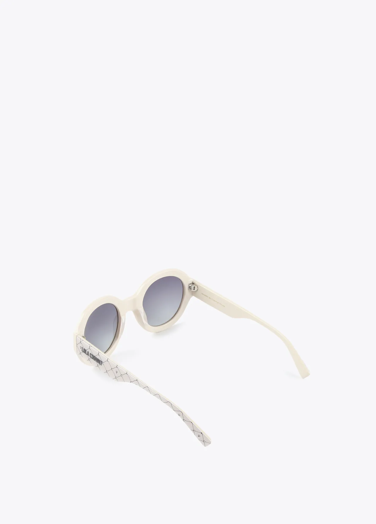 gafas_de_sol_redondas_5.webp Lola Casademunt Otros Complementos | Gafas<Gafas de sol redondas NEGRO