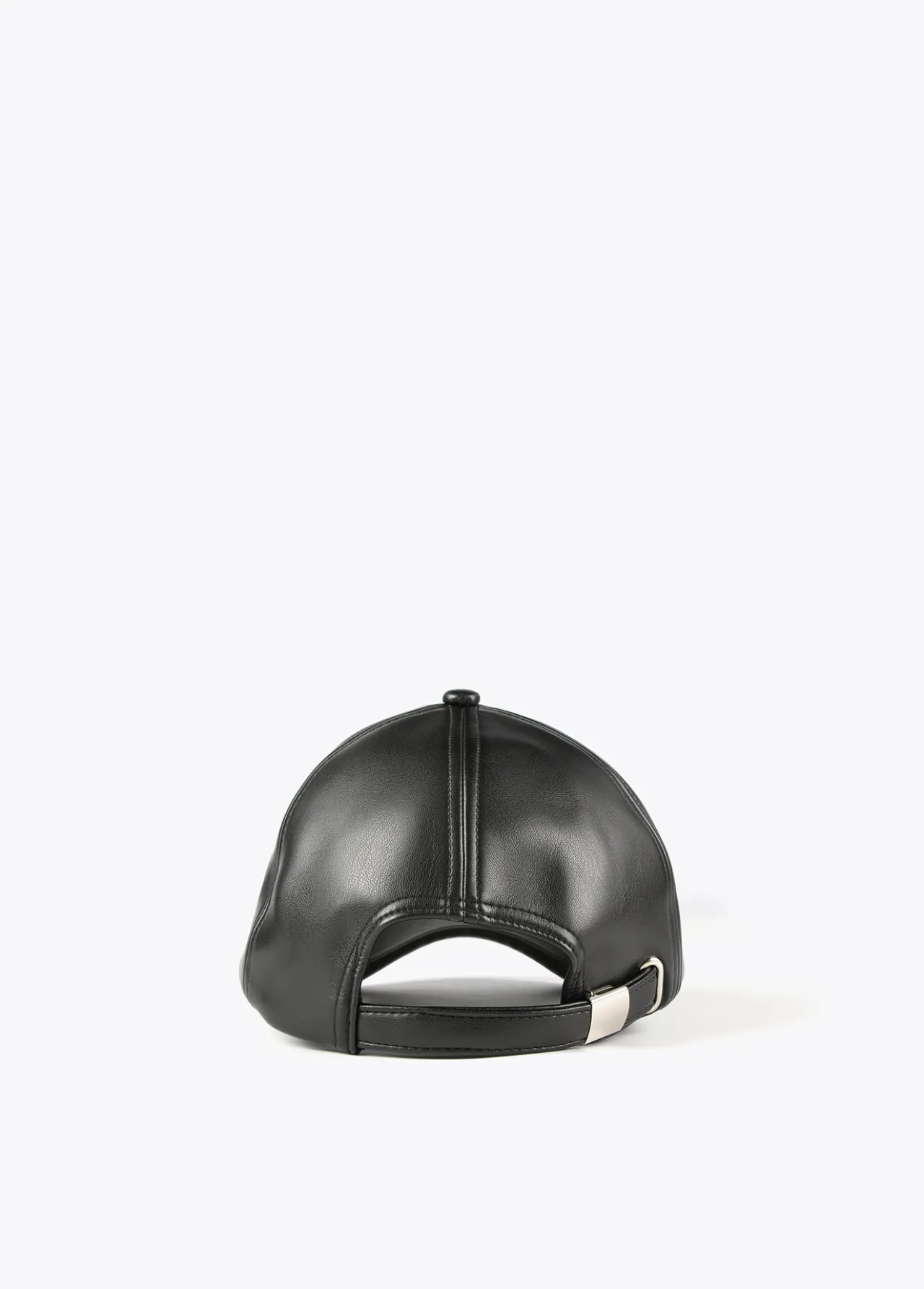 gorra_efecto_piel_3-2.webp Lola Casademunt Gorros Sombreros Y Guantes<Gorra efecto piel ROSA