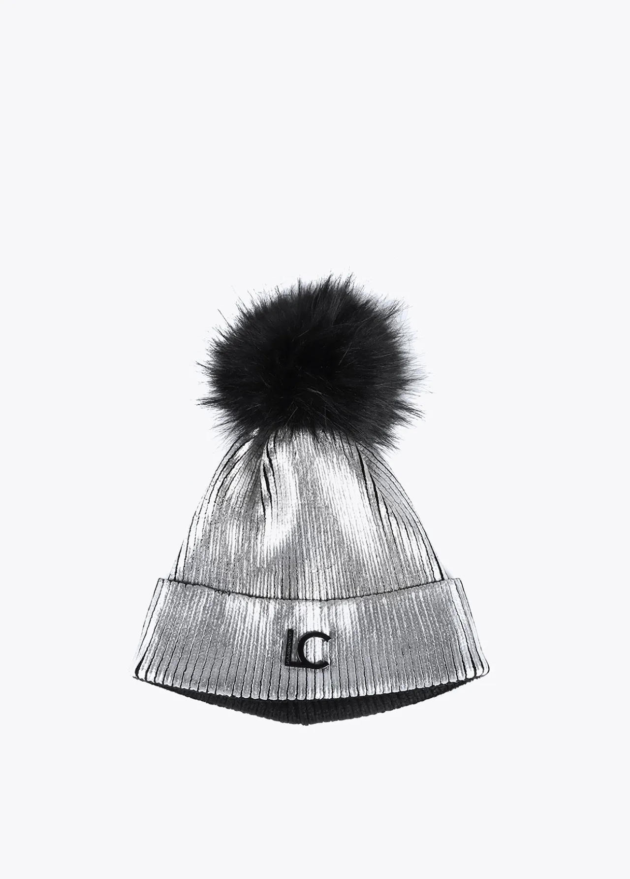 gorro_dorado_4-1.webp Lola Casademunt Gorros Sombreros Y Guantes<Gorro DORADO