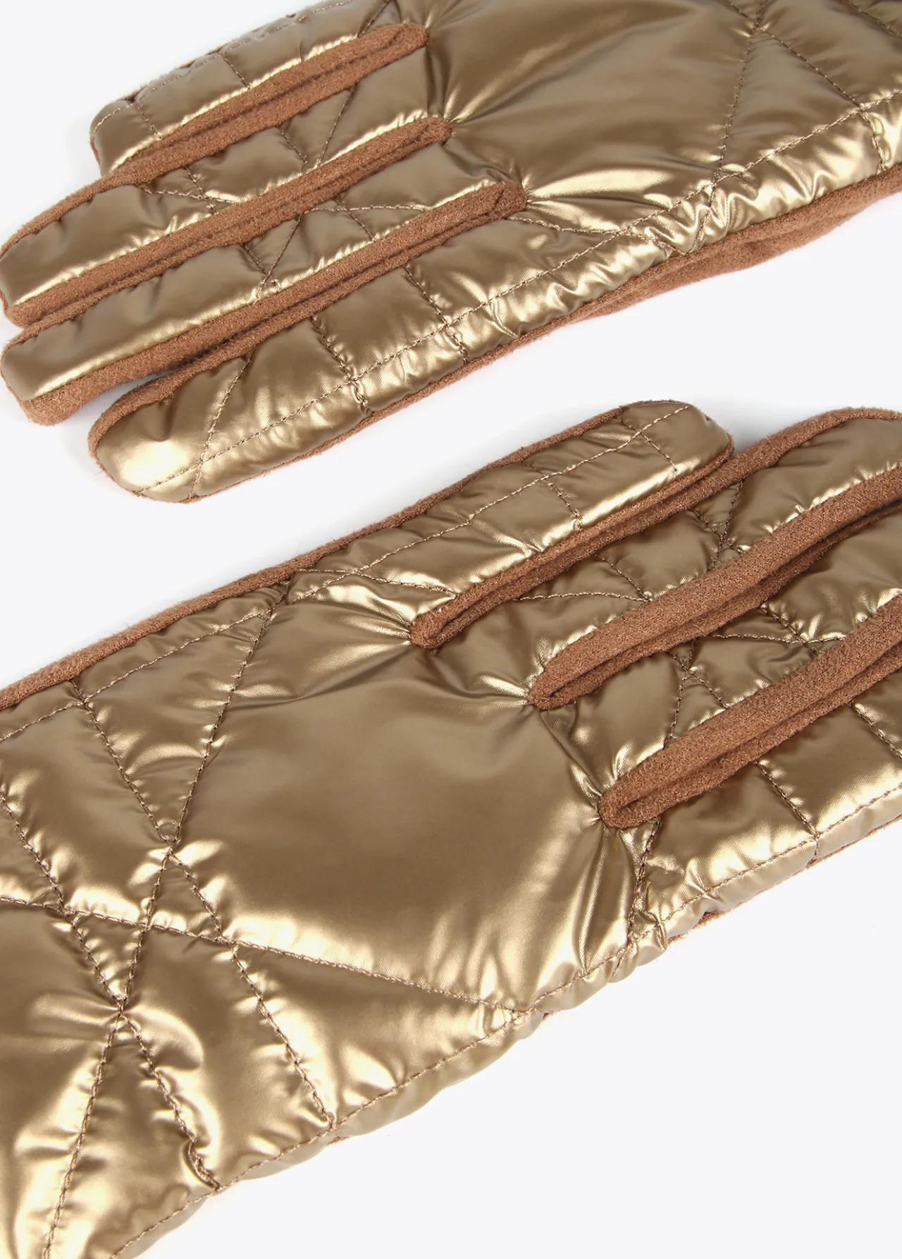 guantes_acolchados_con_cadena_2.webp Lola Casademunt Gorros Sombreros Y Guantes<Guantes acolchados con cadena CRUDO