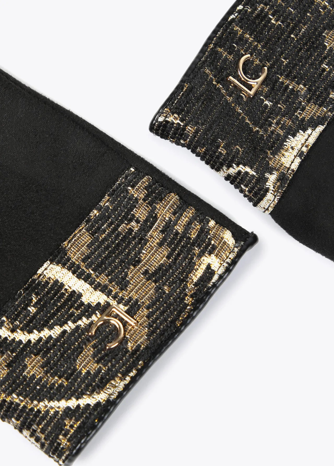 guantes_tejido_jacquard_1.webp Lola Casademunt Animal Print | Gorros Sombreros Y Guantes<Guantes tejido jacquard NEGRO-METAL