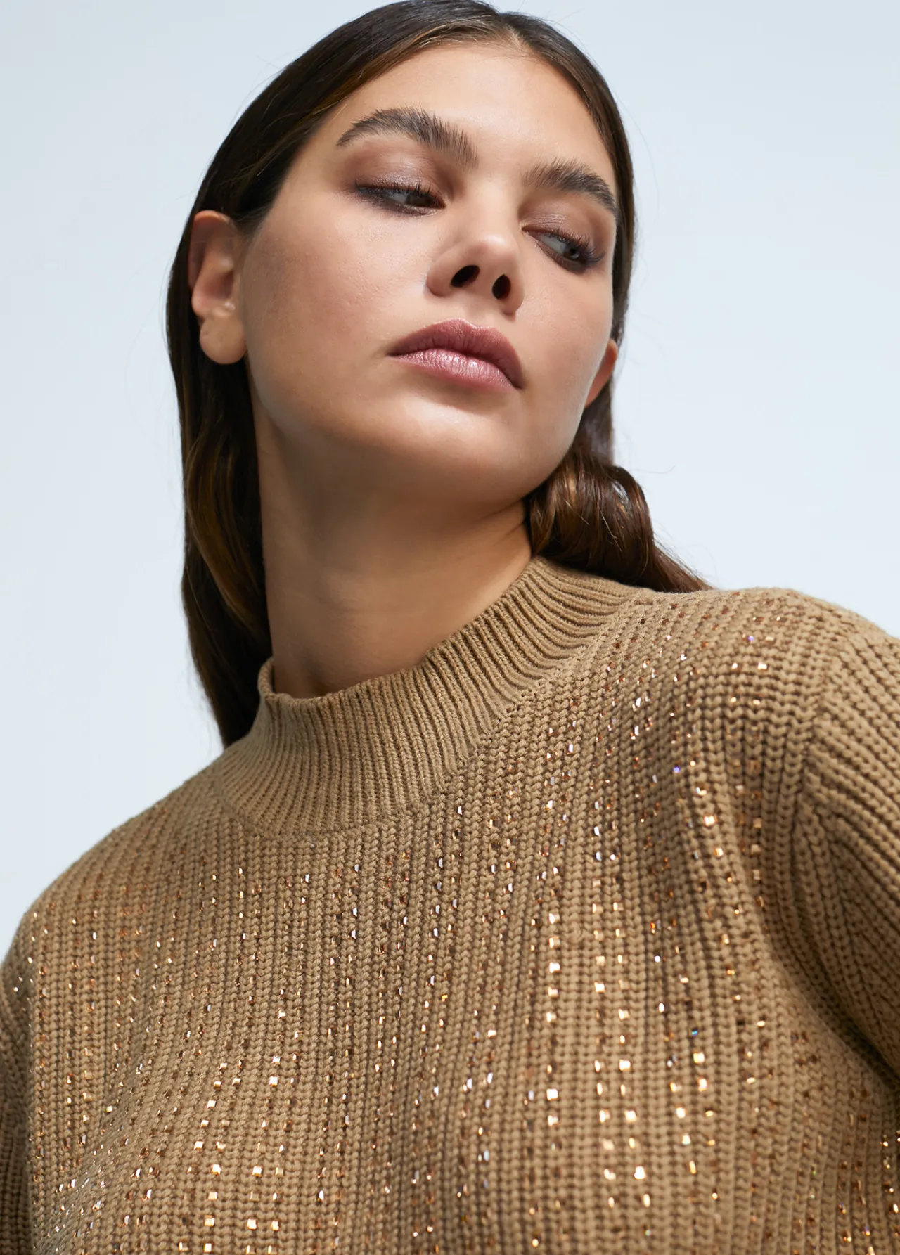 jersey_detalle_strass_2-2.webp Lola Casademunt Punto<Jersey detalle strass CRUDO