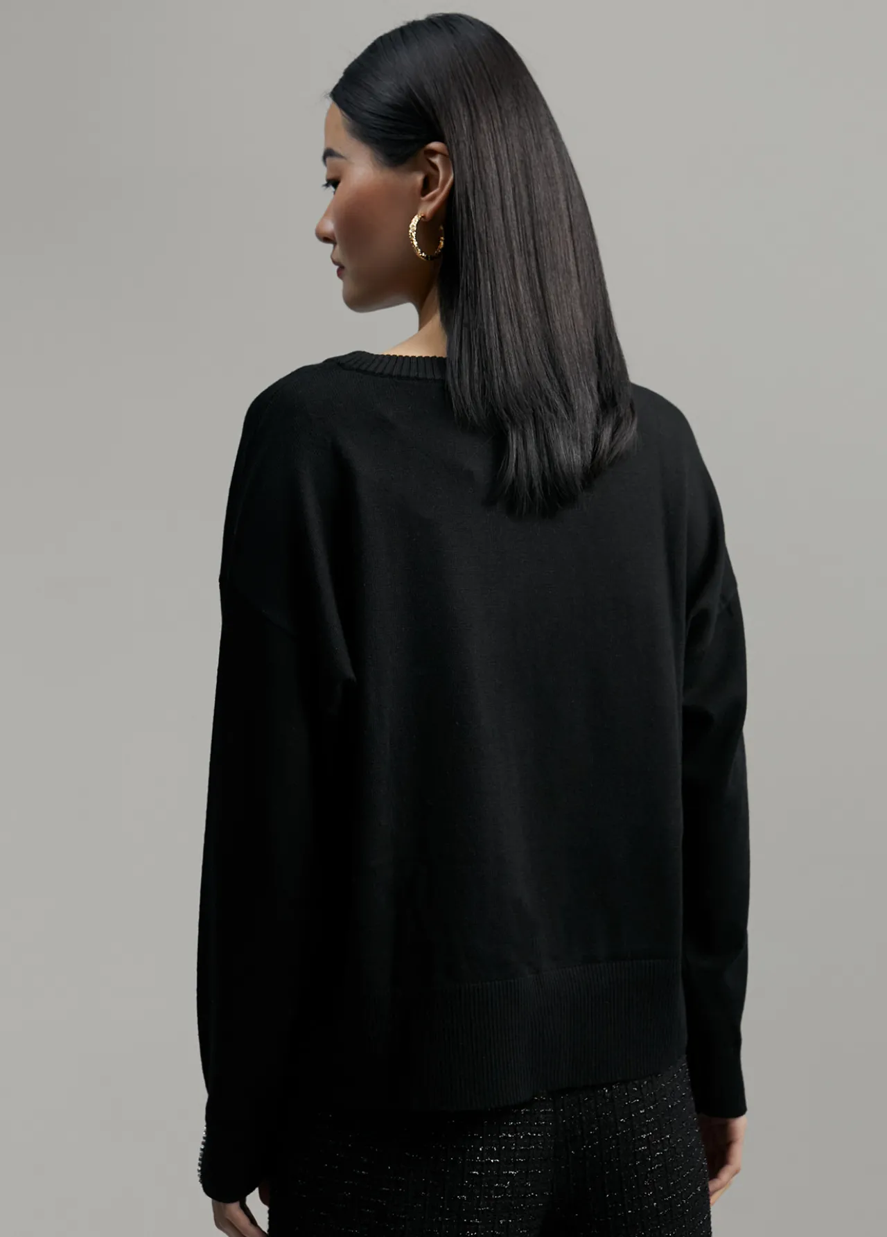 jersey_detalles_joya_4.webp Lola Casademunt Punto<Jersey detalles joya NEGRO