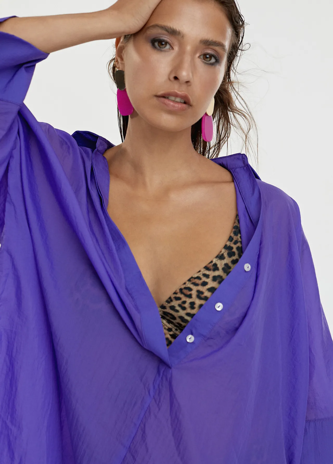 kaftan_corto_kimono_3-2.webp Lola Casademunt Camisas Y Blusas | Baño<Kaftan corto kimono FUCSIA