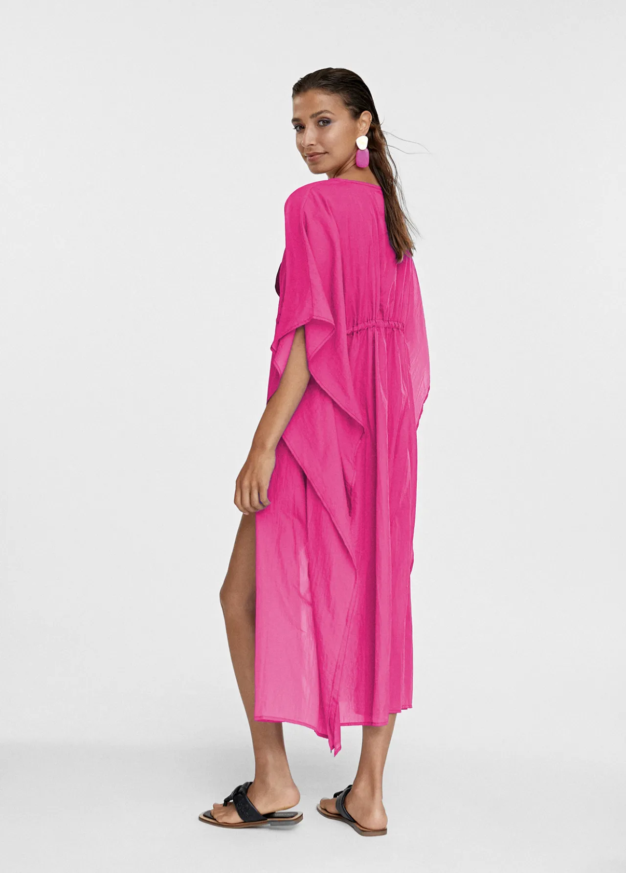 kaftan_largo_ajustable_2.webp Lola Casademunt Baño<Kaftan largo ajustable FUCSIA