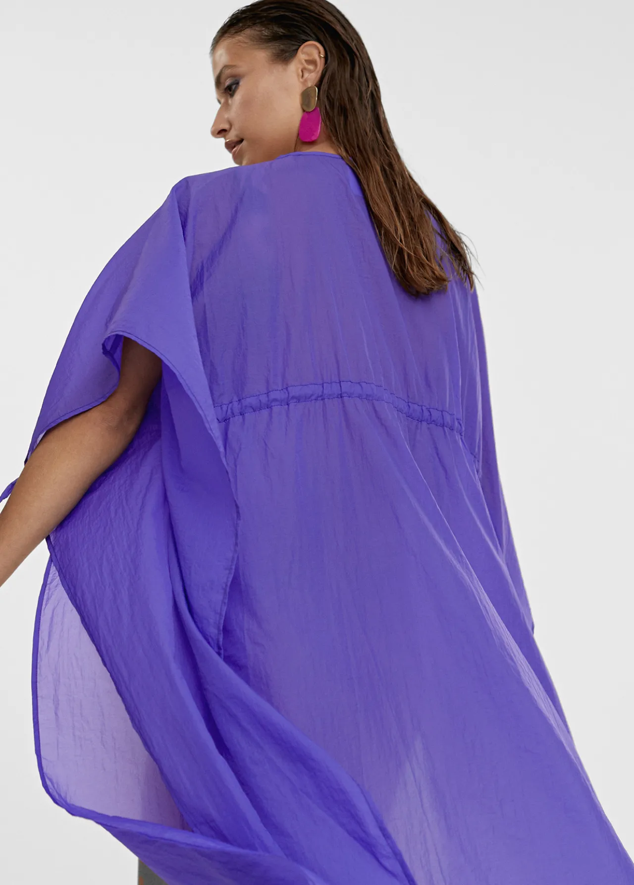 kaftan_largo_ajustable_5.webp Lola Casademunt Baño<Kaftan largo ajustable FUCSIA
