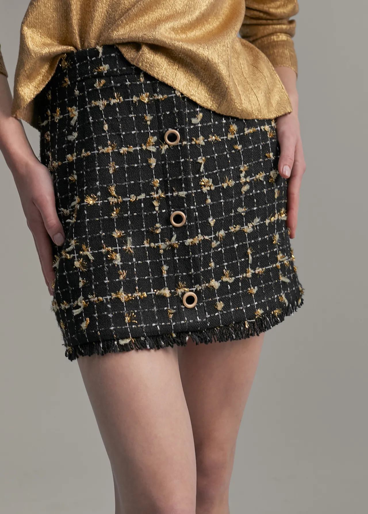minifalda_cuadros_4.webp Lola Casademunt Vestidos Y Faldas<Minifalda cuadros NEGRO-MARRON