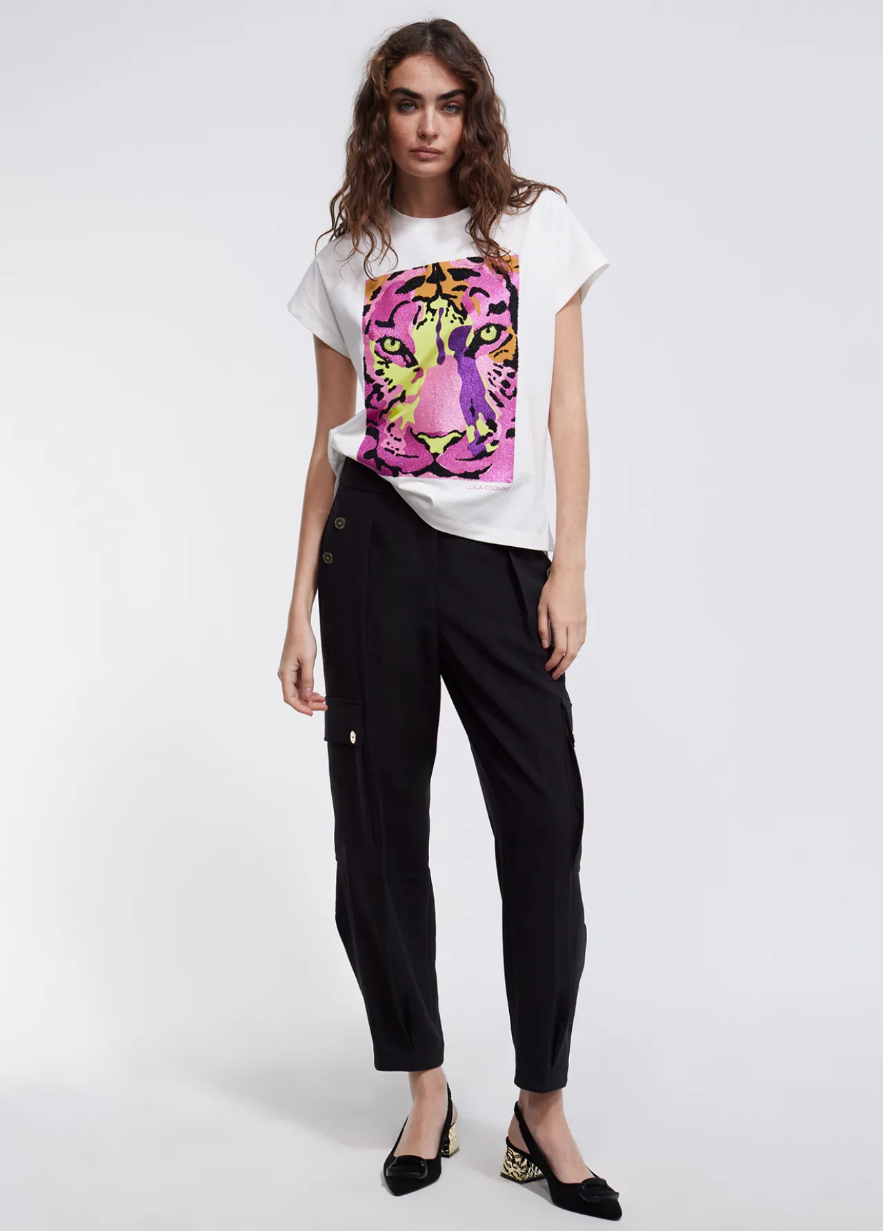 pantaln_cargo_bombacho_0.webp Lola Casademunt Pantalones<Pantalón cargo bombacho NEGRO