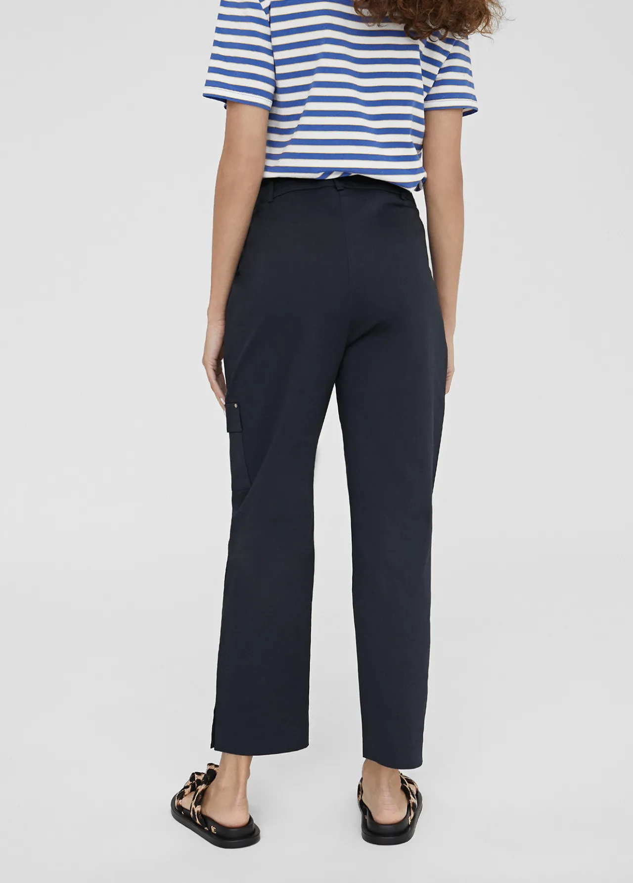 pantaln_con_bolsillos_5.webp Lola Casademunt Pantalones<Pantalón con bolsillos NEGRO
