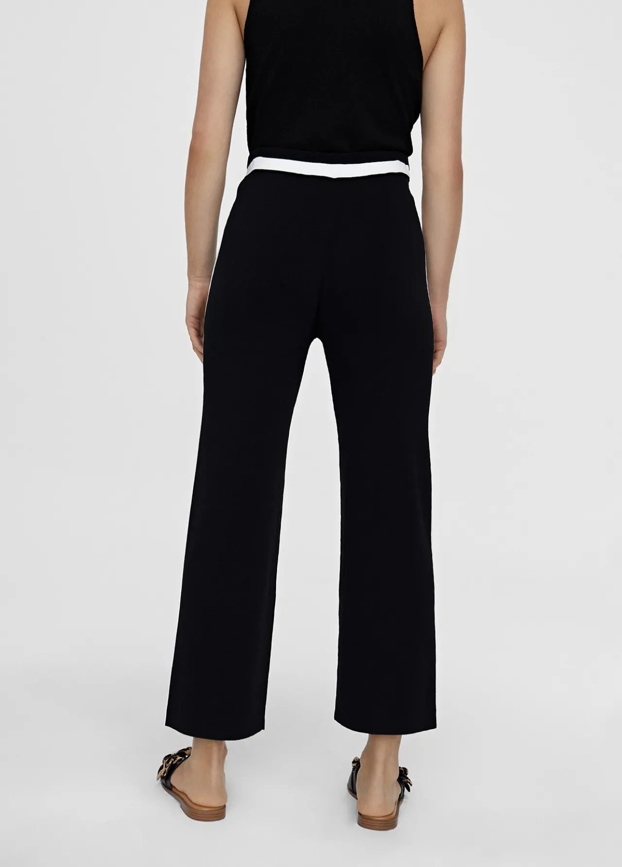 pantaln_culotte_de_punto_3-1.webp Lola Casademunt Punto<Pantalón culotte de punto CRUDO-METAL