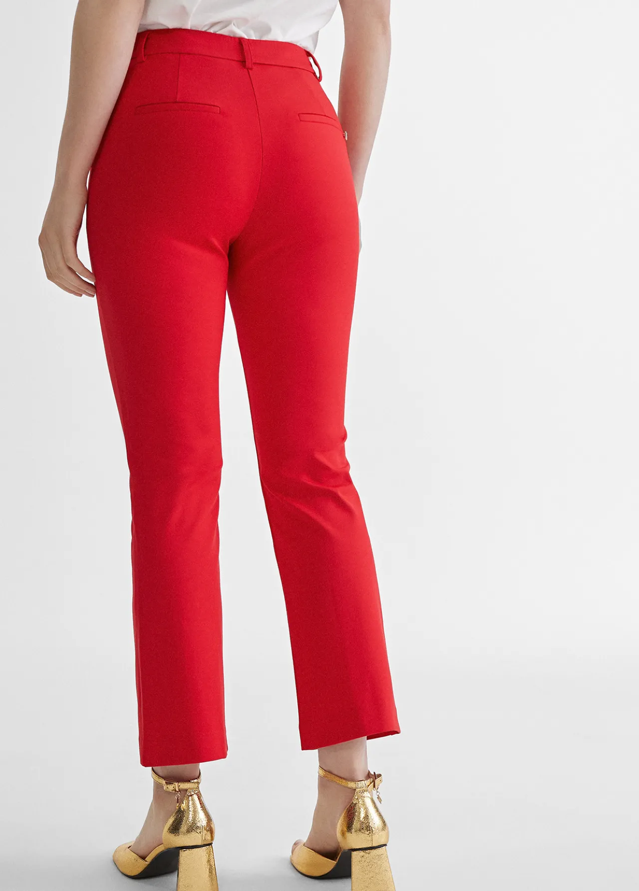 pantaln_de_punto_campana_3.webp Lola Casademunt Pantalones<Pantalón de punto campana ROJO