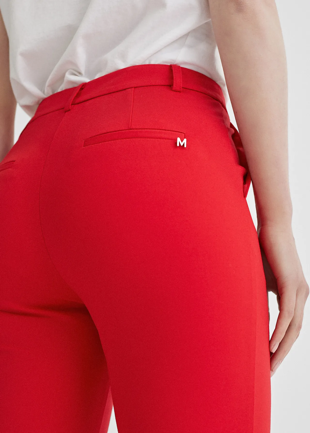 pantaln_de_punto_campana_4.webp Lola Casademunt Pantalones<Pantalón de punto campana ROJO