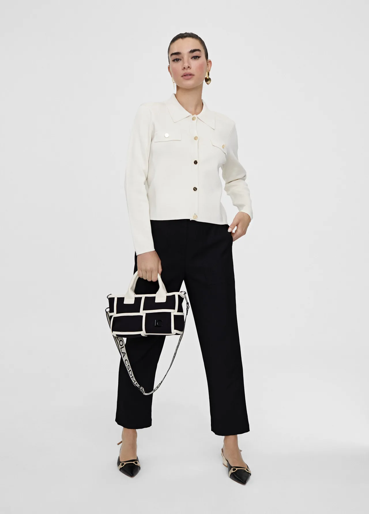 pantaln_negro_3.webp Lola Casademunt Pantalones<Pantalón NEGRO