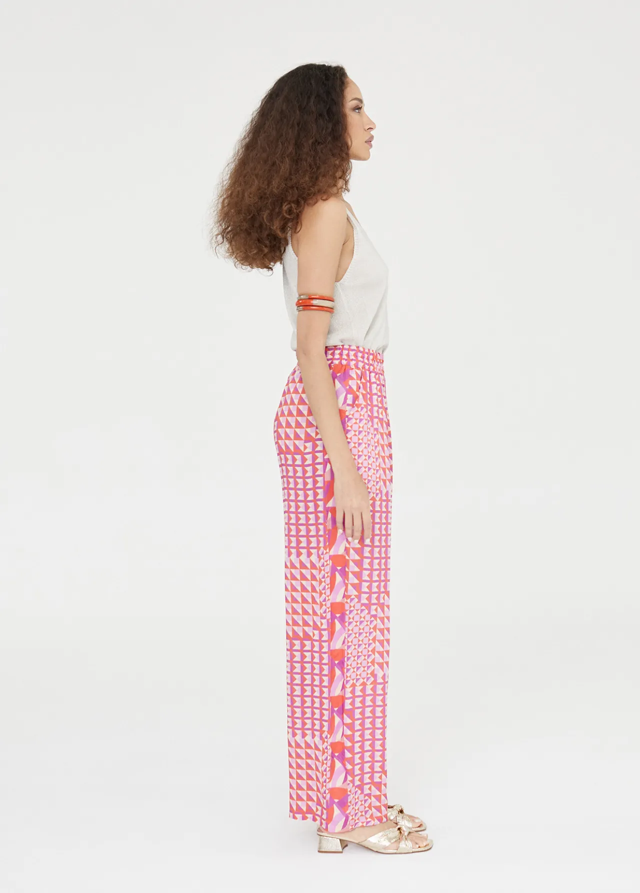 pantaln_palazzo_estampado_1.webp Lola Casademunt Pantalones<Pantalón palazzo estampado ROJO-LILA