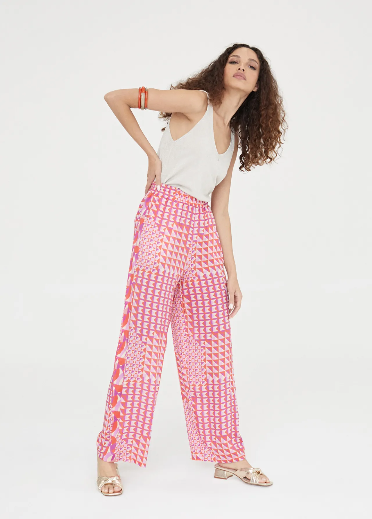 pantaln_palazzo_estampado_2.webp Lola Casademunt Pantalones<Pantalón palazzo estampado ROJO-LILA