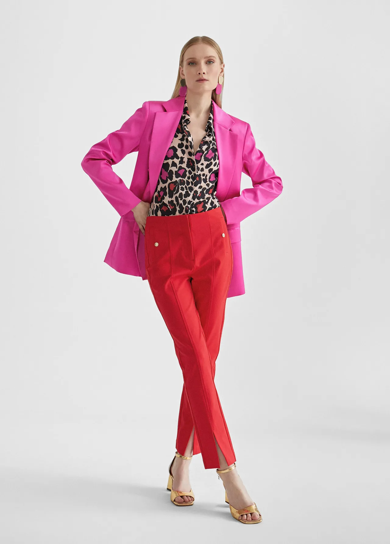 pantaln_pitillo_abertura_0.webp Lola Casademunt Pantalones<Pantalón pitillo abertura ROJO
