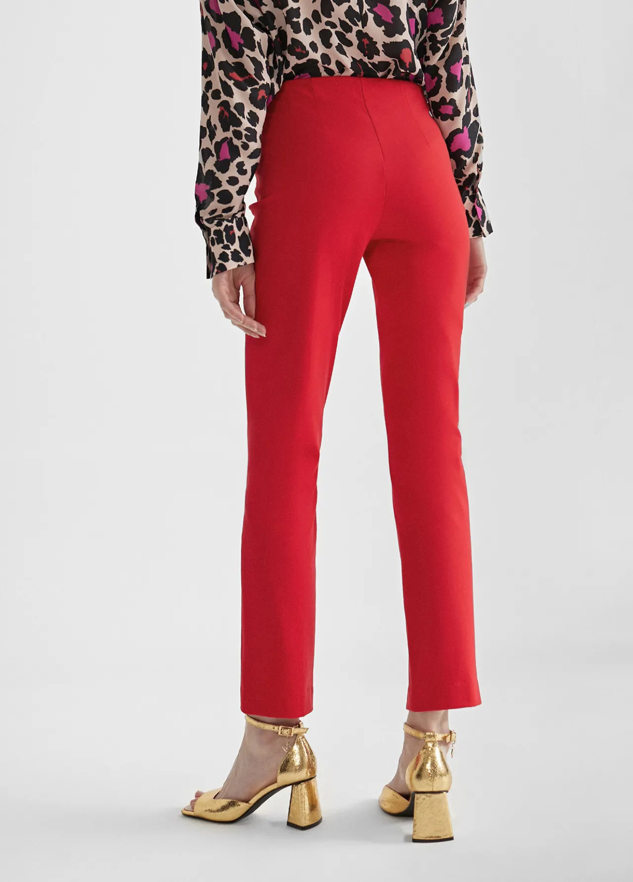 pantaln_pitillo_abertura_3.webp Lola Casademunt Pantalones<Pantalón pitillo abertura ROJO